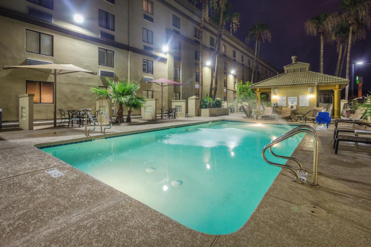 Holiday Inn North Phoenix Dış mekan fotoğraf