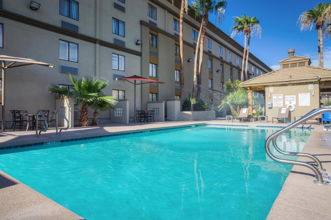 Holiday Inn North Phoenix Dış mekan fotoğraf